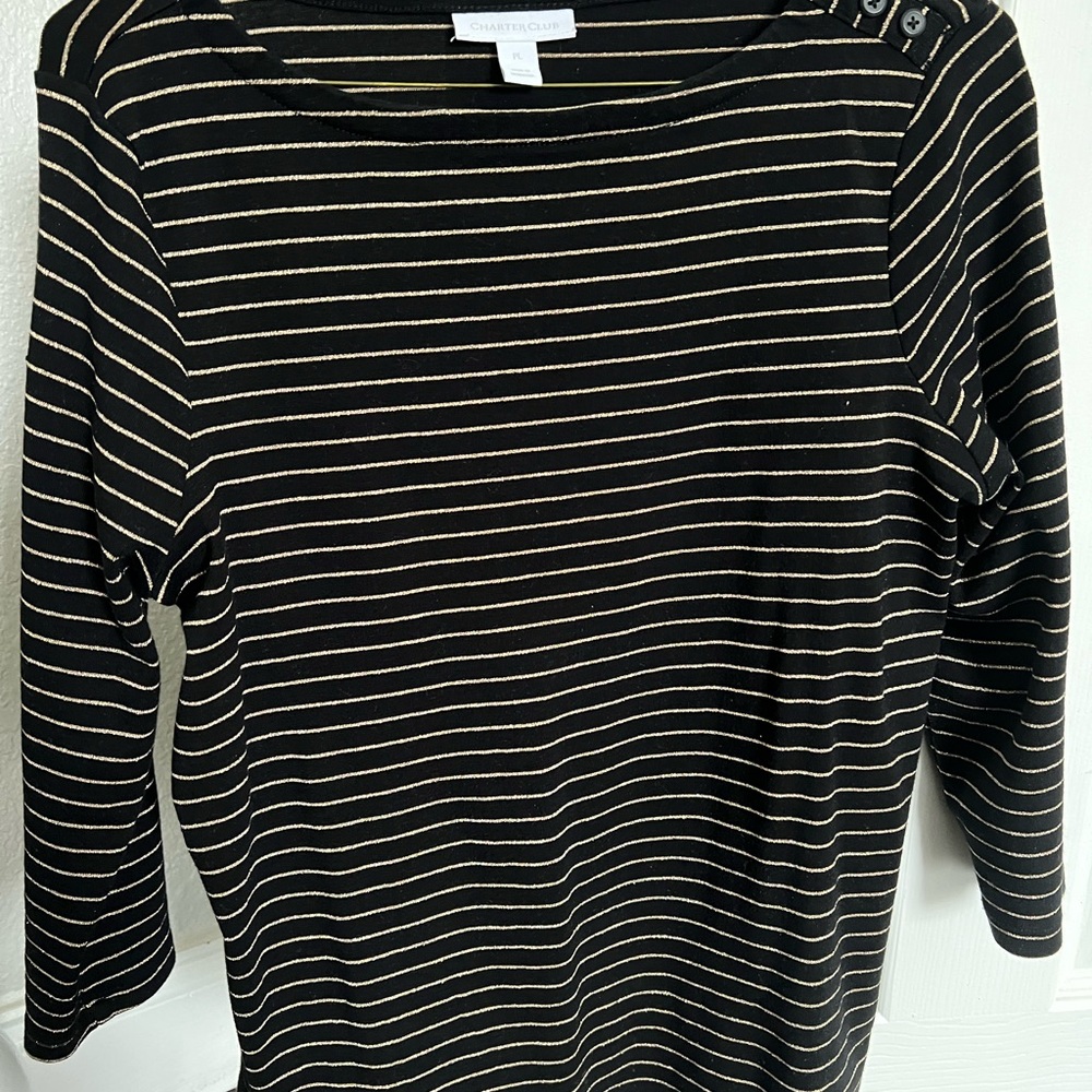 Boat neck top like new